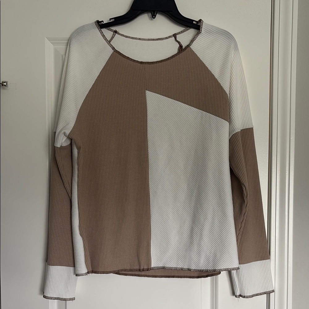 Colorblock Long Sleeve Top